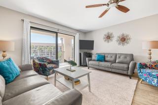 3BRPoolside Condo Near Beach - 0