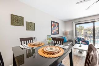 3BRPoolside Condo Near Beach - 1