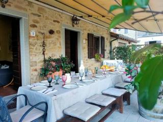 Spacious Apartment in Lisciano Niccone with Mountain View - 5