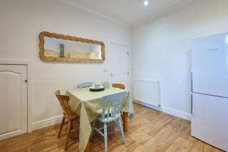 Host & Stay - Prospect Retreat - 4