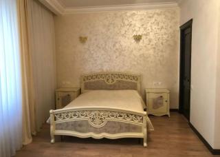 Premium City View Apartment I 3 Bedrooms, 2 Baths & Open Balcony - North Avenue, Yerevan - 2