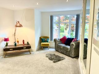 Luxury 5 Bedroom House near York - Escrick - 4