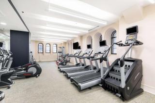 1BR Stylish Apartment With Rooftop Deck & Pool - 7