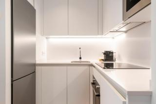 Elegance & comfort in Chamberi- 1B - 9