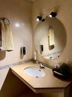 Designer & Spacious 2BHK Suite - 3