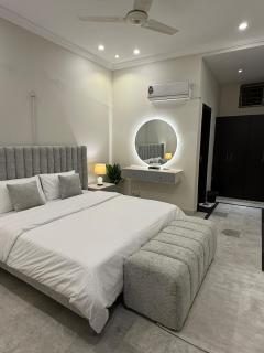 Designer & Spacious 2BHK Suite - 1