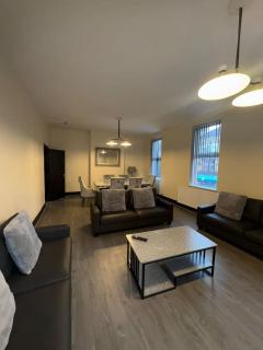 Smithdown Hideaways - 0