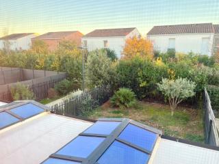 Casa Luz - 9 personnes, Cosy, Jardin, 7 lits, CLIM en été - 7