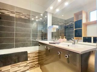 Casa Luz - 9 personnes, Cosy, Jardin, 7 lits, CLIM en été - 6