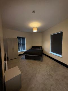 Smithdown Hideaways - 4