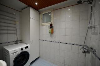 Cozy 2BDR Apartment with sauna - 2