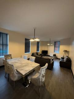 Smithdown Hideaways - 2