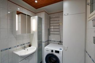 Cozy 2BDR Apartment with sauna - 1