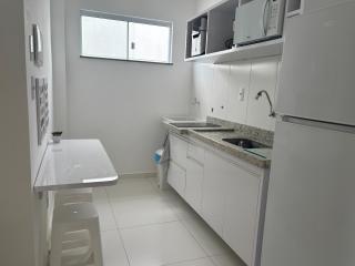Ap moderno, novo e estiloso com estrutura de resort a 4 min da Olivia - 2