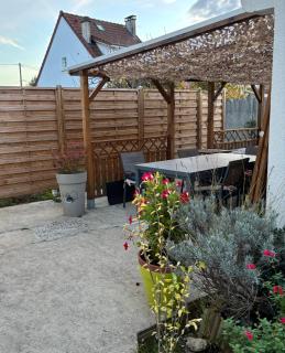 Chez nous chez vous - 1