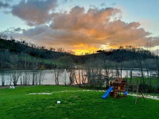 Sweet Water Estate - 8