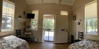 Colorful Waterfront Cabin Rentals on the Braden River near Sarasota, Florida - 1