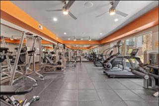 Cozy, Charming, and Chic Stay - 6