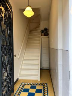 Characteristic Dutch home in historic center Gouda - 3