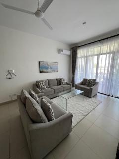 Beachfront Apartment Nyali,Seaview in all rooms - 1