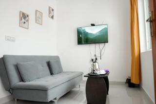 Serenity Heights 2BHK - Family Heaven! - 1