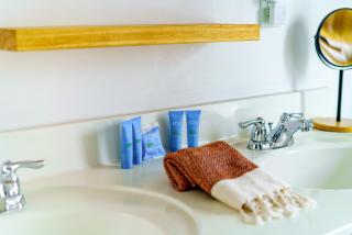 Prime Location Top Rated Clean Parking Free! - Columbus - 3