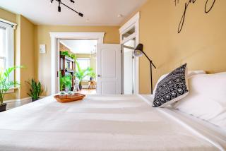 Prime Location Top Rated Free Parking Clean - 4