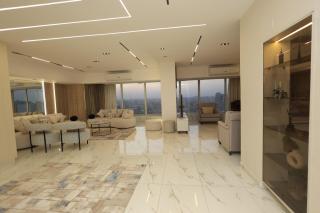 Luxury 3BR Modern with Nile View from All Rooms - 9