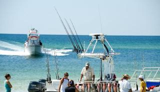 2 Blocks to the Beach! Pool & Golf Cart, Sleeps 21 - 5