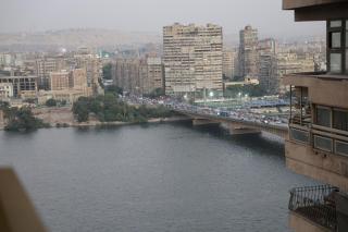 Luxury 3BR Modern with Nile View from All Rooms - 5