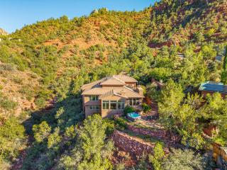 Elysian Escape Stunning Views Above-Ground Spa Private Trail to Creek Pet Family-Friendly - 7