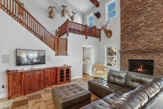 Alpine Mountain Spacious Luxury Retreat Ponderosa Trails Game Room - 9