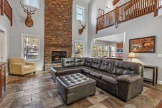 Alpine Mountain Spacious Luxury Retreat Ponderosa Trails Game Room - 3