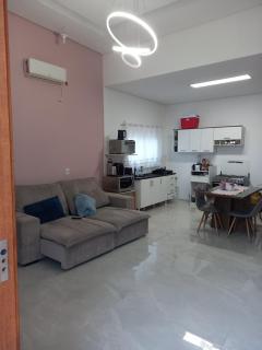 Casa com piscina e área de festas no litoral - 4