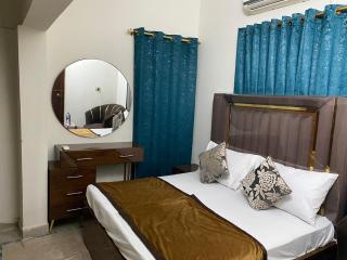 Lotus Residency DHA Guest House - 5