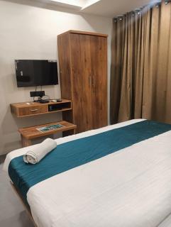 Hotel Vatika Inn - 5