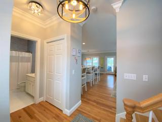 The Pink Flamingo - 4