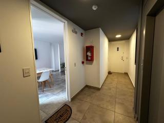 NUEVO a 3 cuadras del shopping Patio Olmos con ASADOR y terraza amoblada - 1