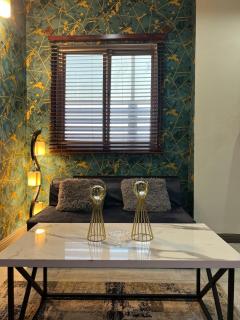 Luxe King Size Bed Suite Full 1BHKD Apartment - 5