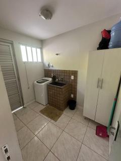 Casa frente mar, pé na areia com 6 dormitórios - 3