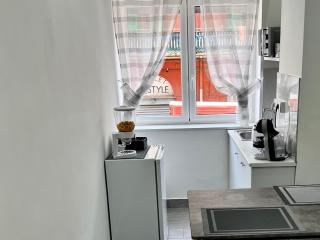 La Dimora Di Antonietta Aparts - 5 minutes from Central Station and The Center - Napoli - 6