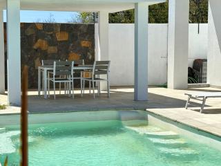 Villa with pool in Grand-Bay - 7