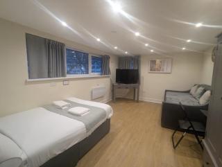 Executive City Apartments - 1