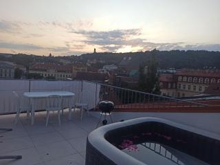 Royal Skyline Penthouse - 5