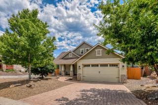 Pine Mountain Trail Pool Table Dog Family Fun in Flagstaff - 5