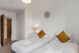 Stylish New-Build 1-Bed Retreat for 4 In The Heart of Brixton, Easy London Access - 6