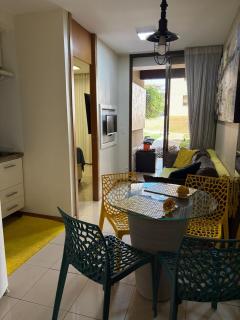 Flat beira Lago no Life Resort - 0