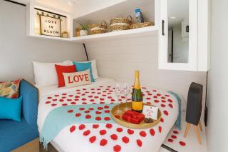 Cozy RV in Winter Park with Pool Hot tub Private Patio Fire pit - 7