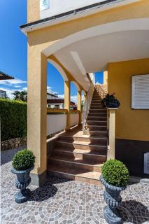 Apartments in Malinska - Insel Krk 13213 - 5