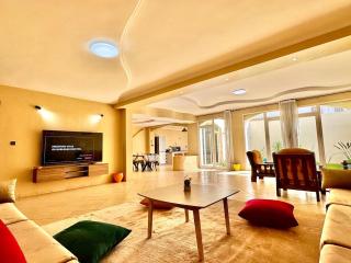 Luxury apartment with garden view - 6